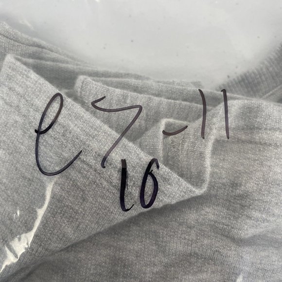 Athleta Nirvana Twist Front Pullover Women's Size Small Gray Athleisure Casual - Picture 11 of 12